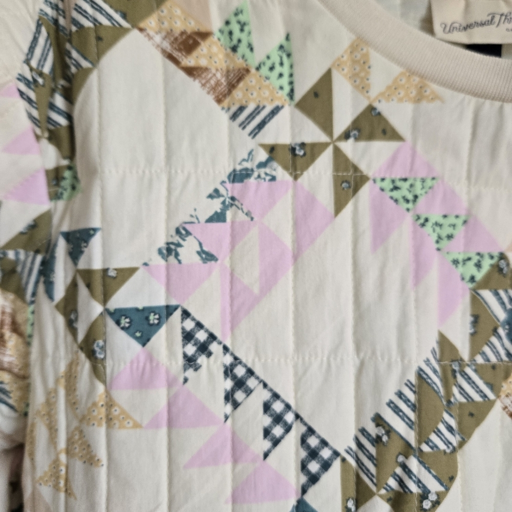 NWOT Universal Thread Patchwork Quilted Crewneck … - image 4